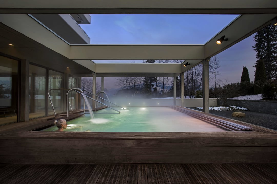 Pool Oberwaid - Das Hotel.