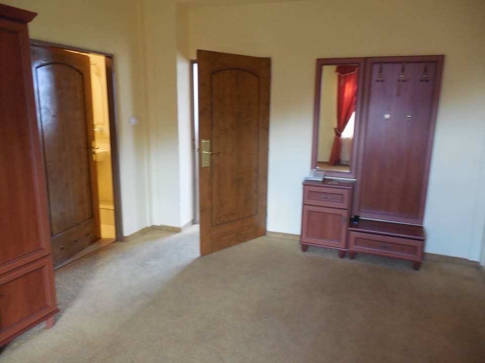 Korridor der Suite Hotel Ungvarskiy