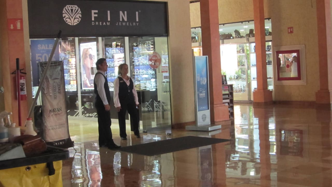 Lobby Iberostar Waves Tucan