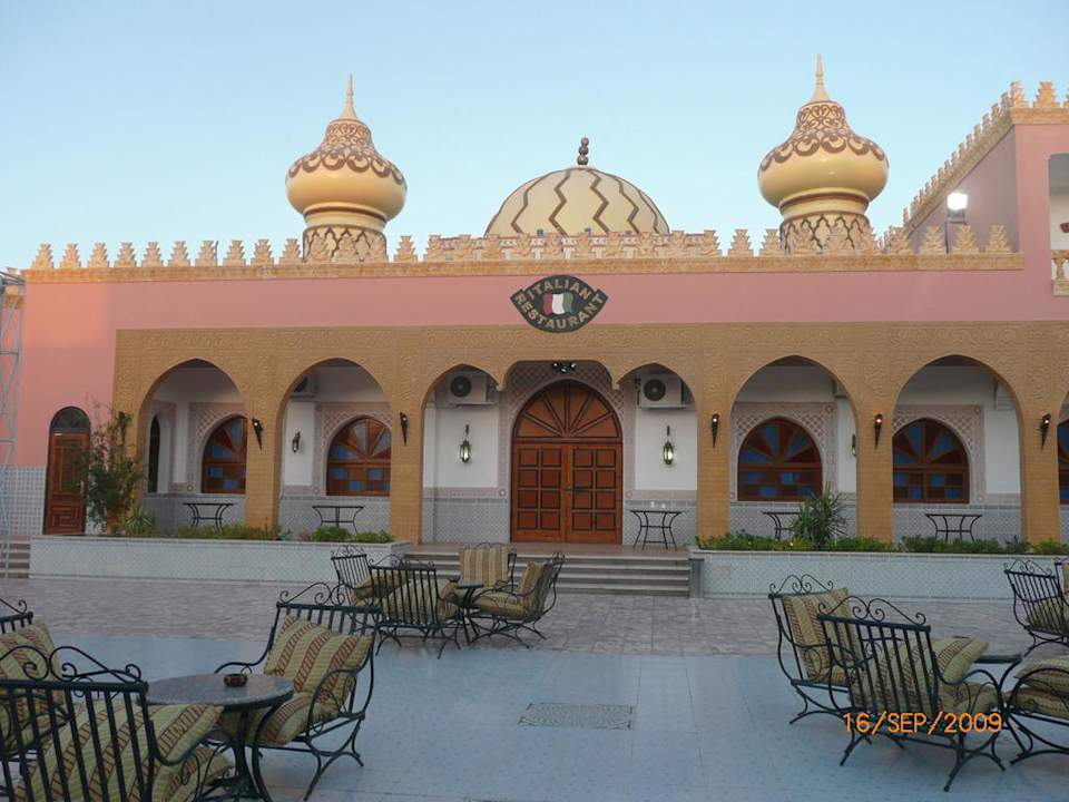 Italienisches Restaurant Pickalbatros Alf Leila Wa Leila Resort - Neverland Hurghada