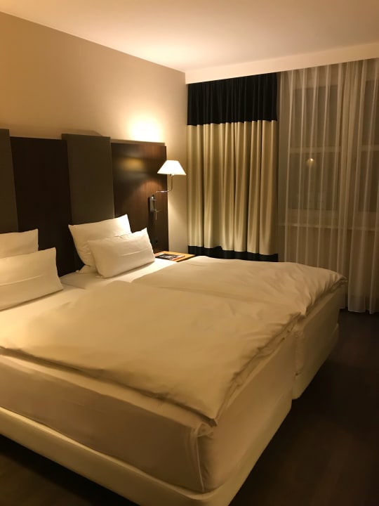 Zimmer Hotel NH Frankfurt Airport