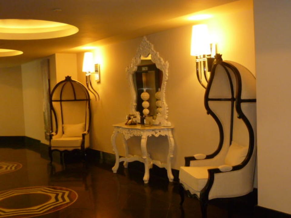 Neben dem Aufzug Hotel Delphin Imperial