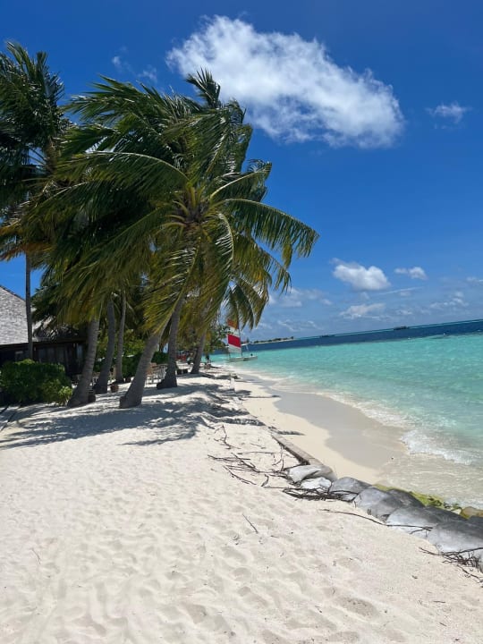 Strand Vilamendhoo Island Resort & Spa