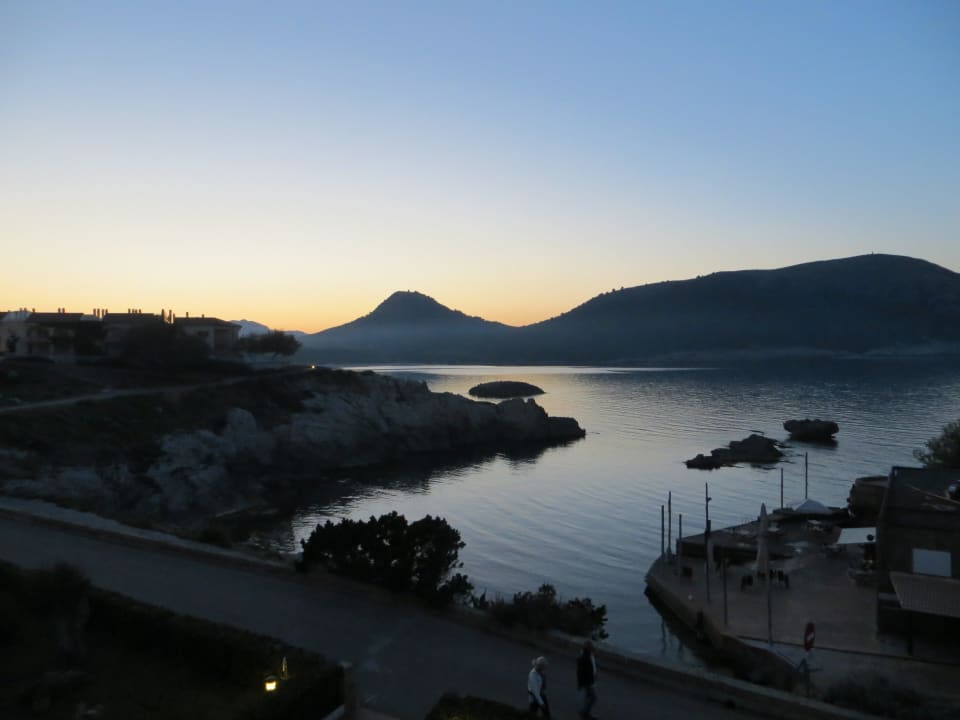 Die Bucht vor dem Hotel Parque Nereida Suites Hotel