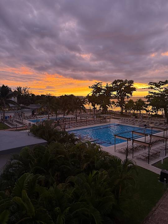 Außenansicht Hotel Riu Palace Tropical Bay