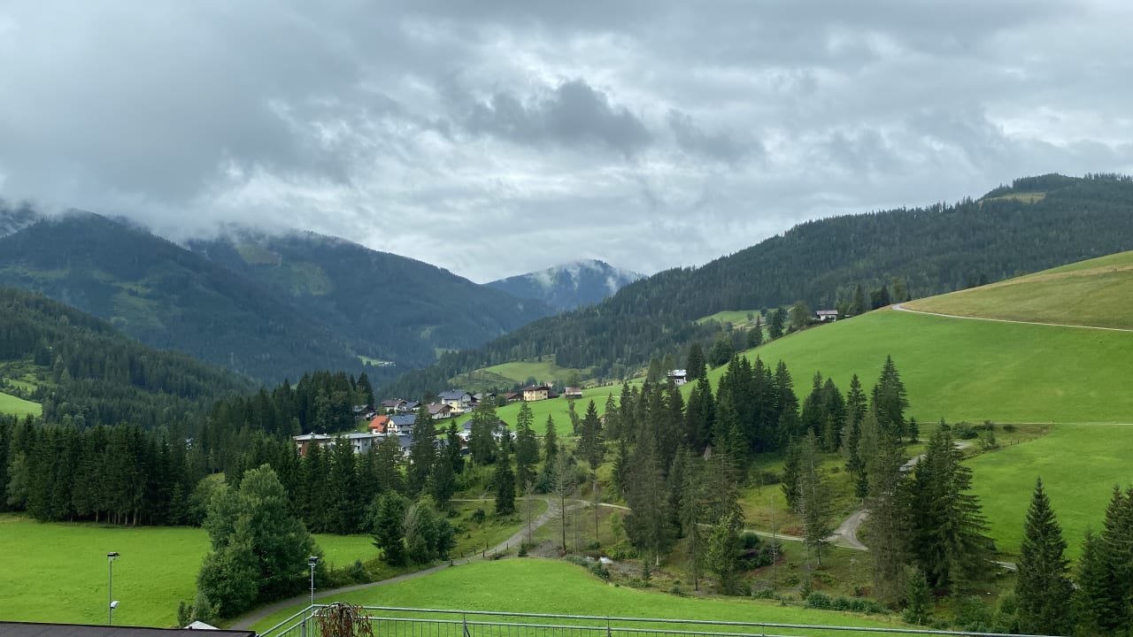 Ausblick Hotel Neubergerhof
