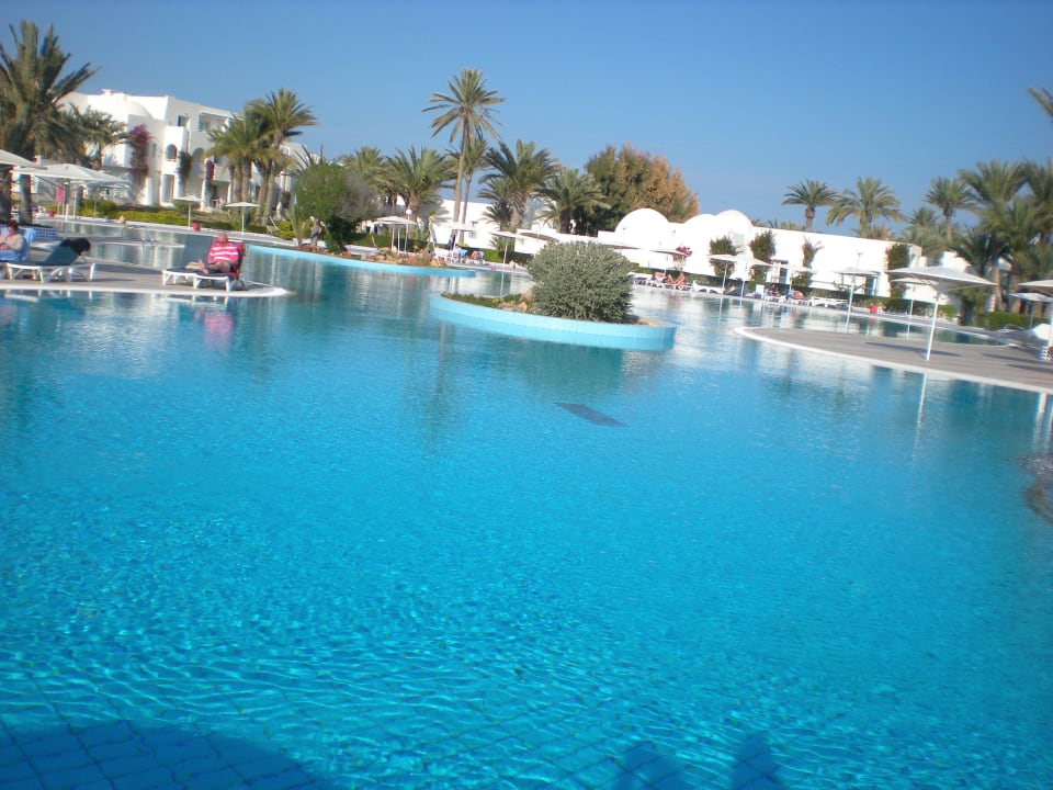 Piscine principale Hotel El Mouradi Djerba Menzel