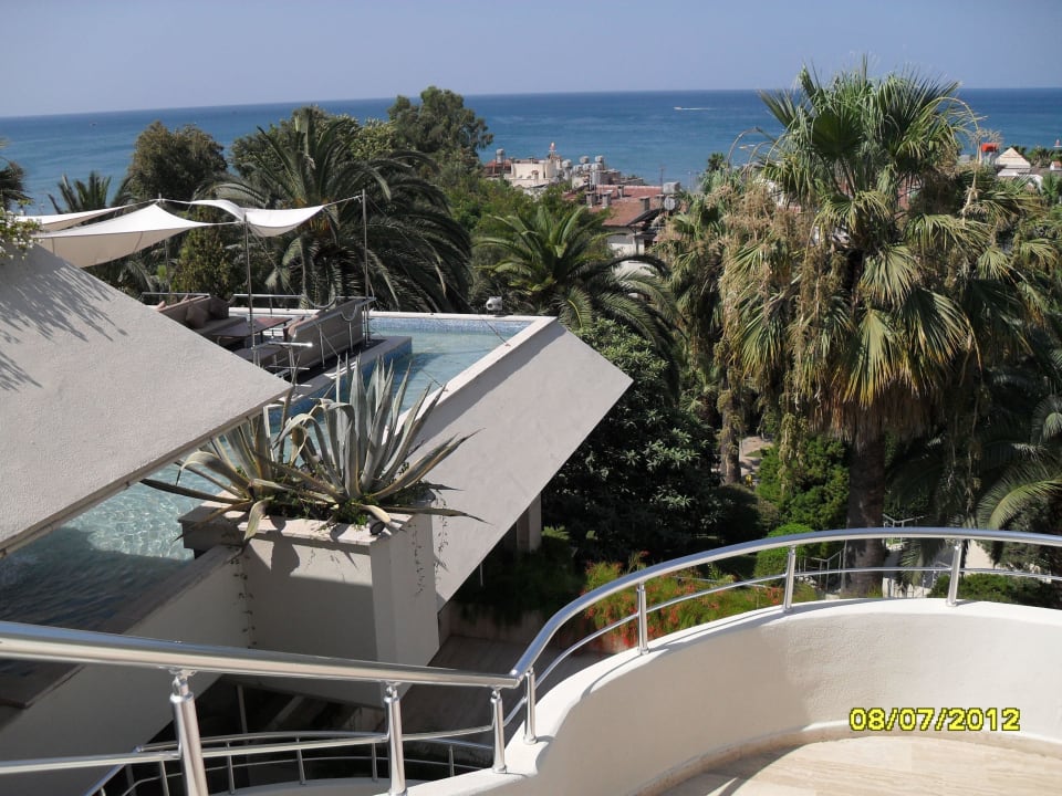 Blick auf Garten und Meer Side Star Elegance