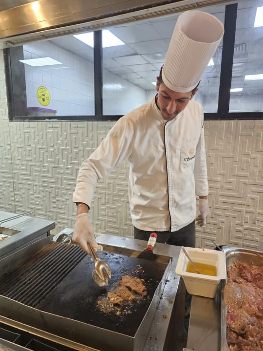 Gastro Serenity Alpha Beach