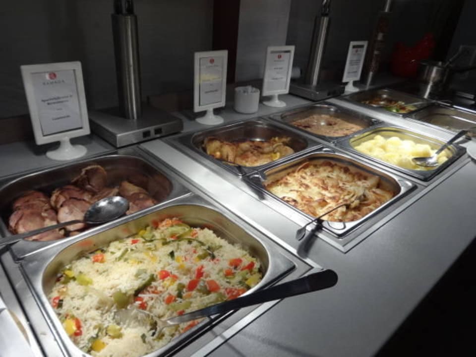 Büffet H+ Hotel Erfurt