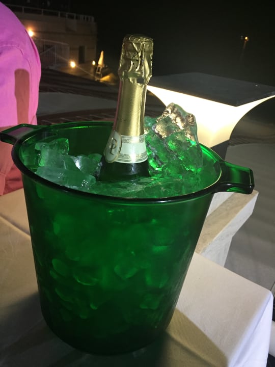 Gastro Salamis Bay Conti Resort Hotel & Casino