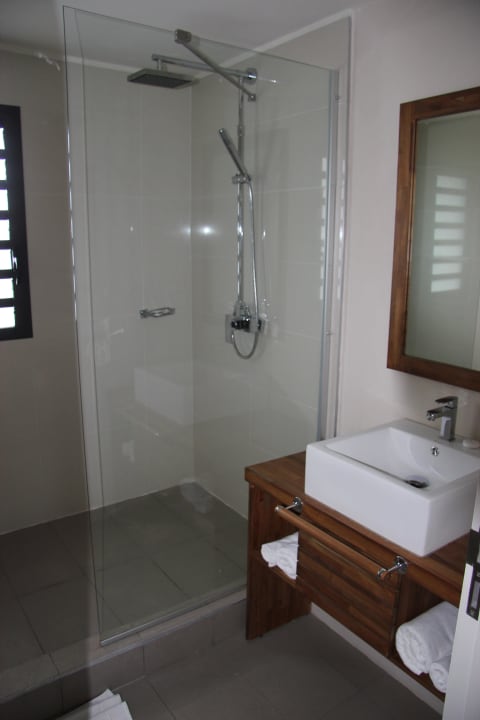 Bad Be Cosy with LOV