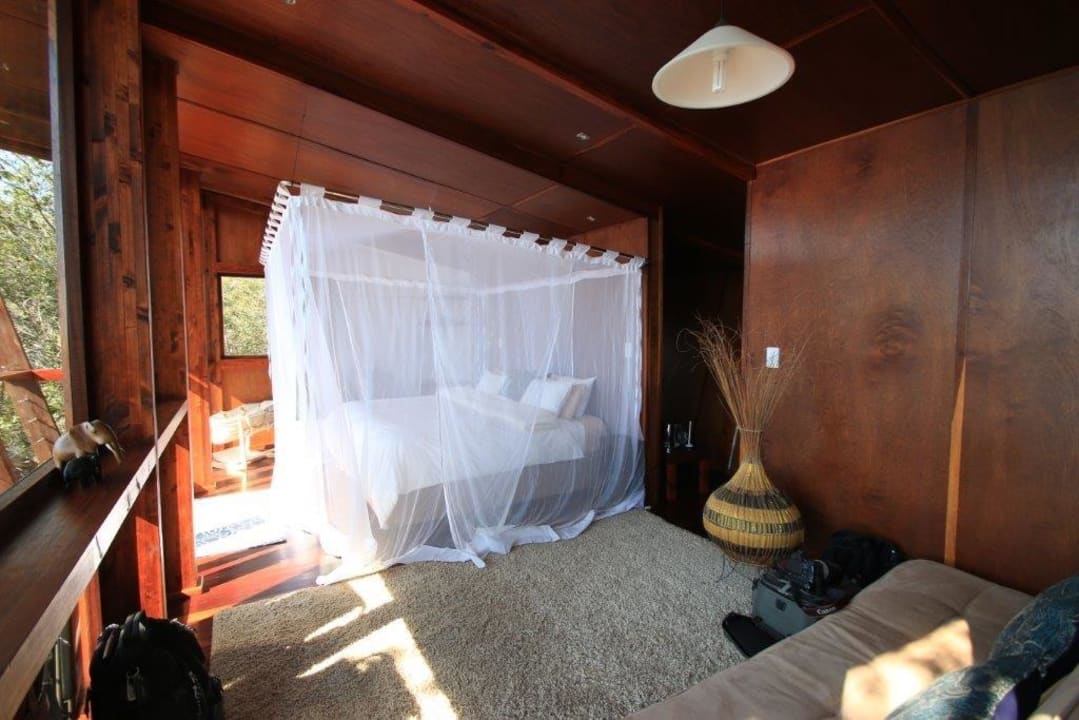 Zimmer, Betten unter Moskitonetz RiverDance Lodge