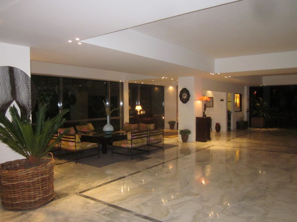 Sehr sauber, gemütlich Dionysos Hotel