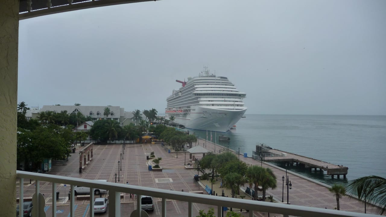 Ausblick von Zimmer Nr. 520  Hotel Ocean Key Resort & Spa