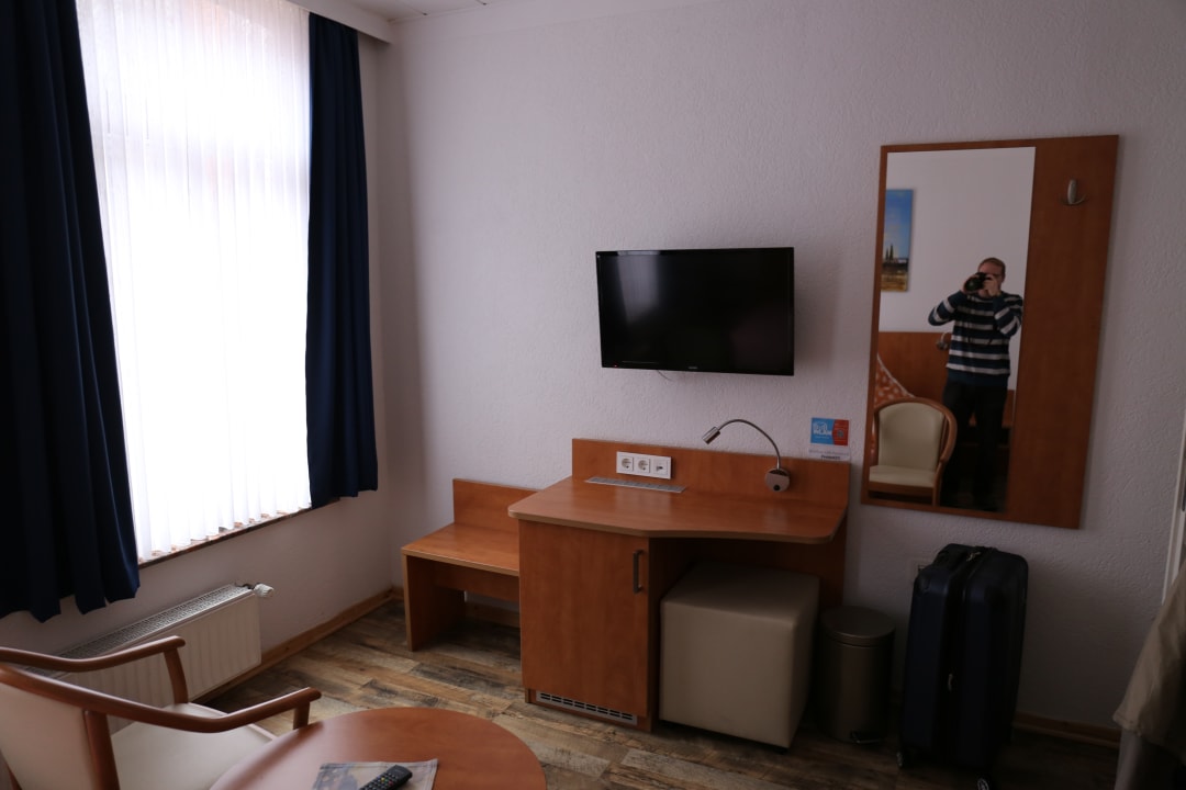 Zimmer Hotel & Apartments An der Karlstadt