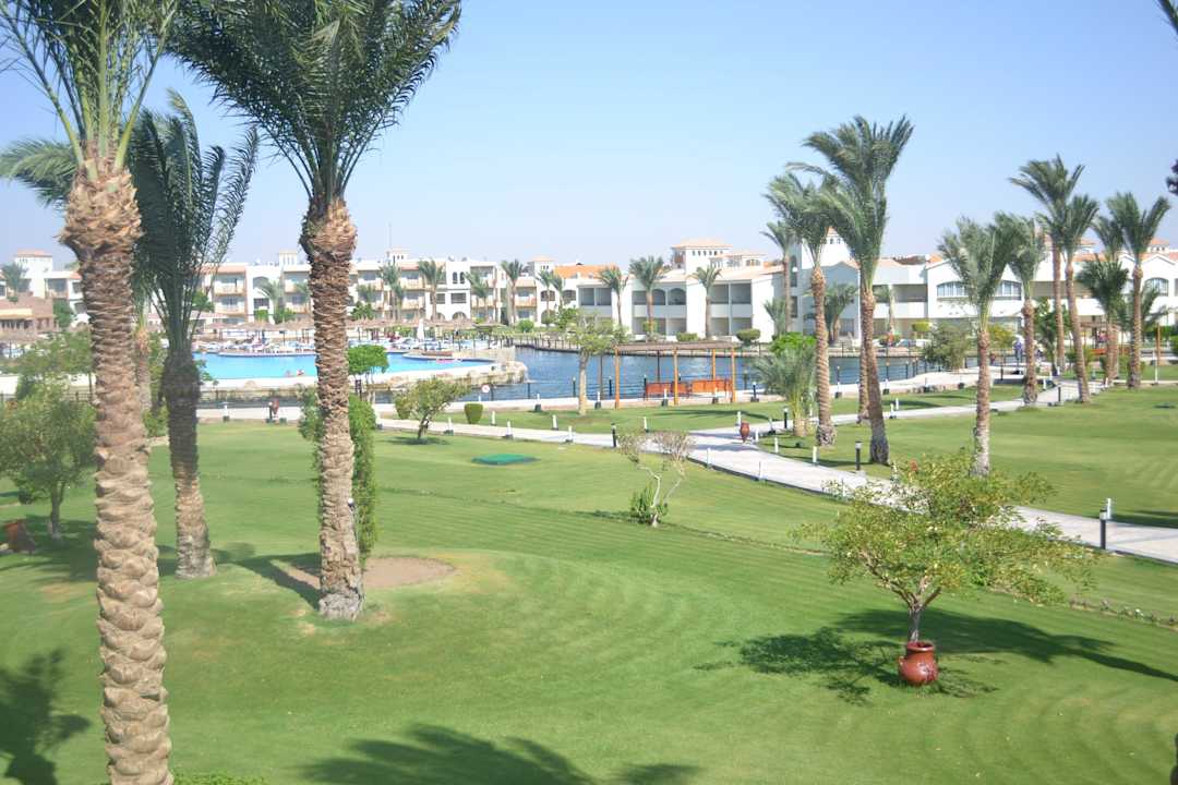 Saubere Gartenanlage Pickalbatros Dana Beach Resort - Hurghada