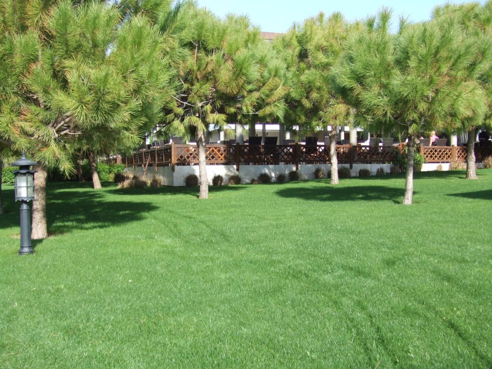 Blick auf Außenrestaurant Voyage Belek Golf & Spa