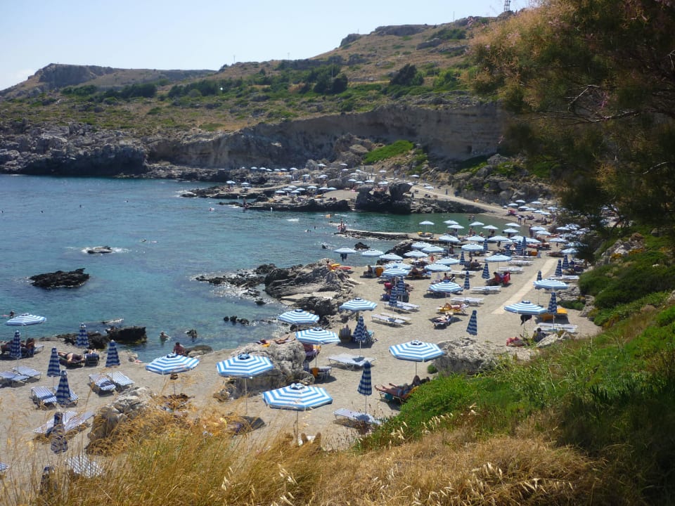 Kiesel-Sandstrand, Badeschuhe empfohlen Hotel Kalithea Horizon Royal