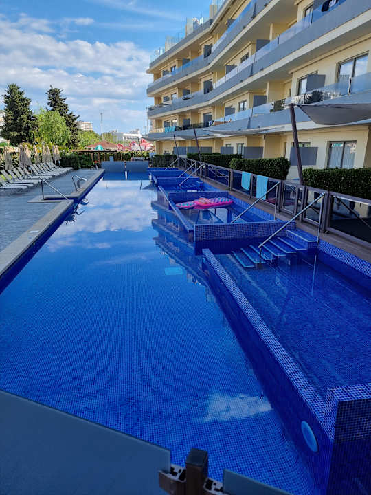 Pool Zafiro Palmanova