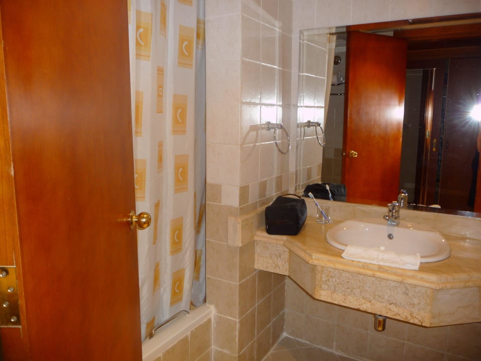 Bad Malikia Resort Abu Dabbab