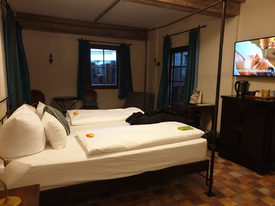 Zimmer Tropical Islands Resort