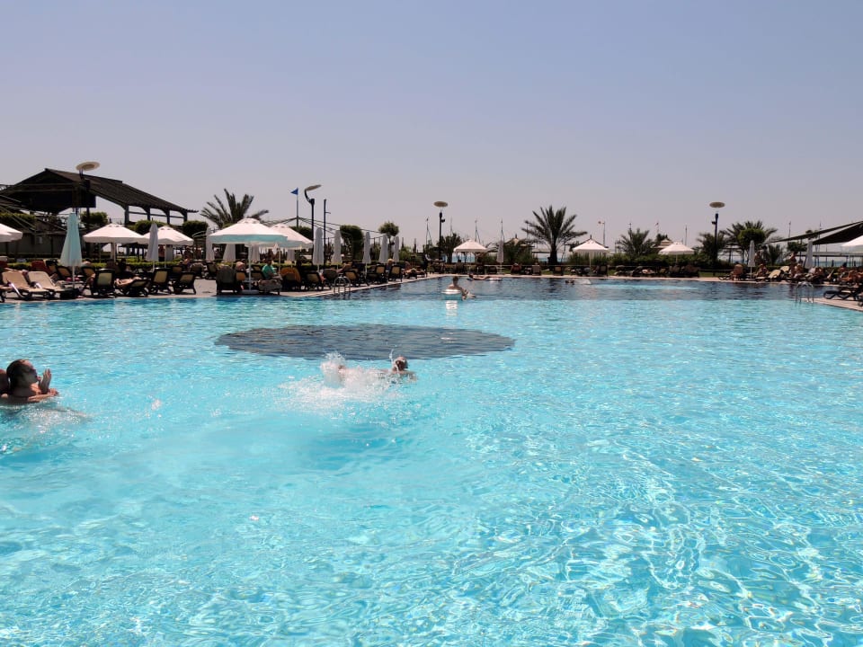 Tolle Poolanlage Limak Lara Deluxe Hotel & Resort