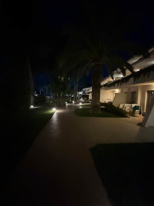 Gartenanlage Iberostar Waves Pinos Park