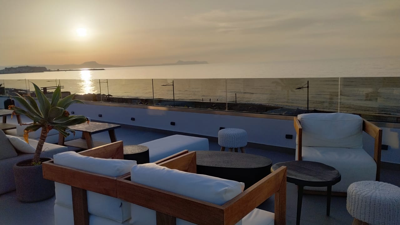 Ausblick Ikones Seafront Luxury Suites