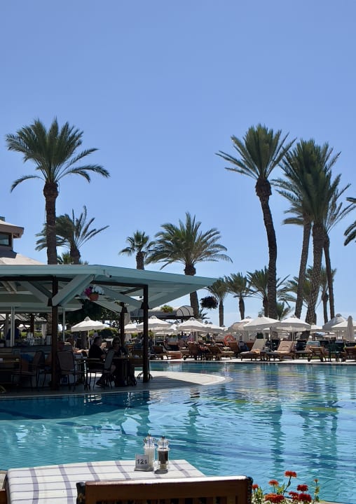 Pool TUI BLUE Pioneer Beach