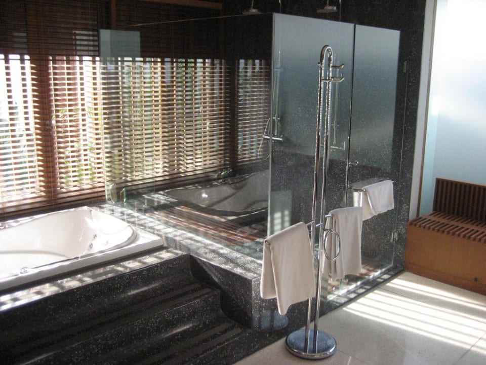 Bad der Royal Courtyard Villa  The Samaya Bali - Seminyak