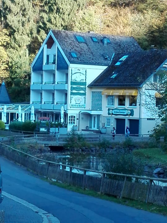 Außenansicht Hotel Am Schwanenweiher
