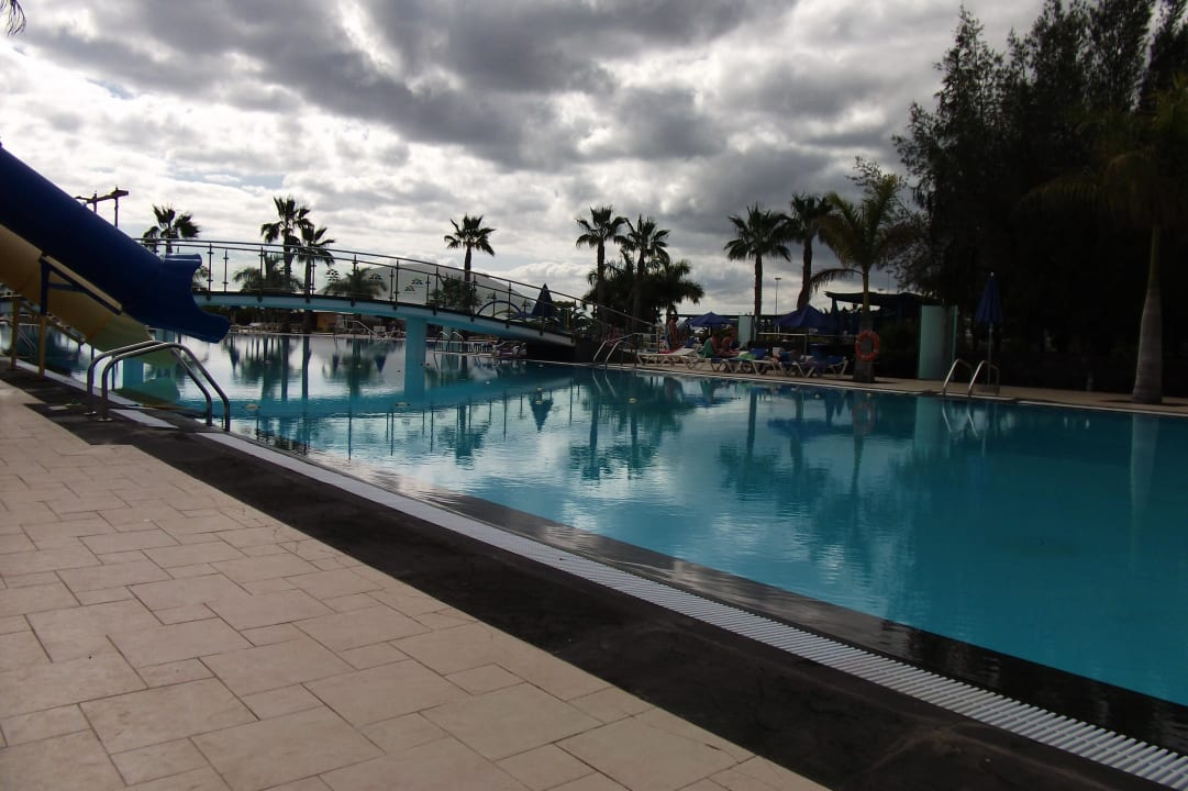 Pool Hotel THB Tropical Island