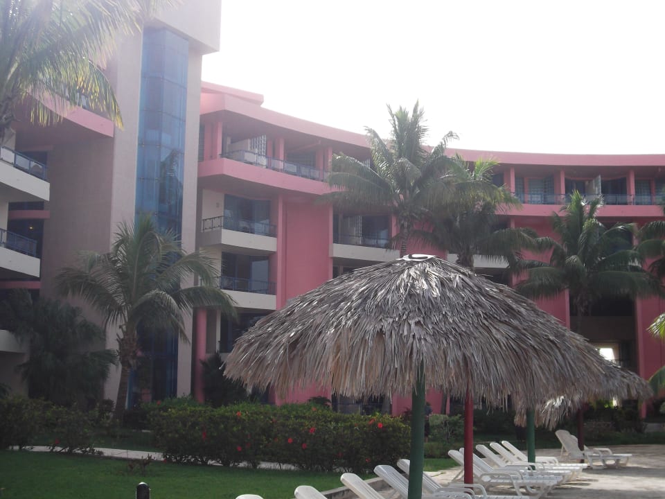 Einer der zwei Blöcke (direkt am Pool) Muthu Playa Varadero