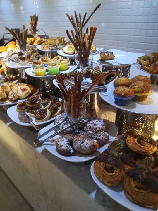 Gastro Acanthus Cennet Barut Collection