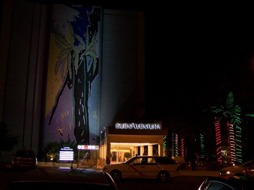 Eingangsbereich bei Nacht Abora Buenaventura by Lopesan Hotels