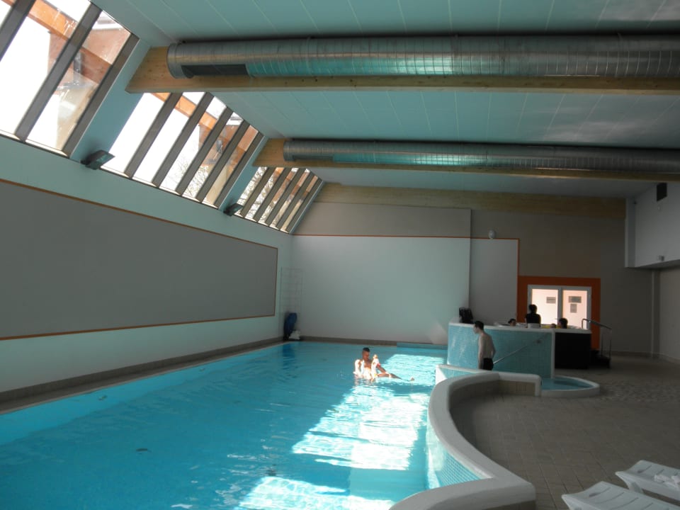 Innenpool Hotel Aurora Family & SPA