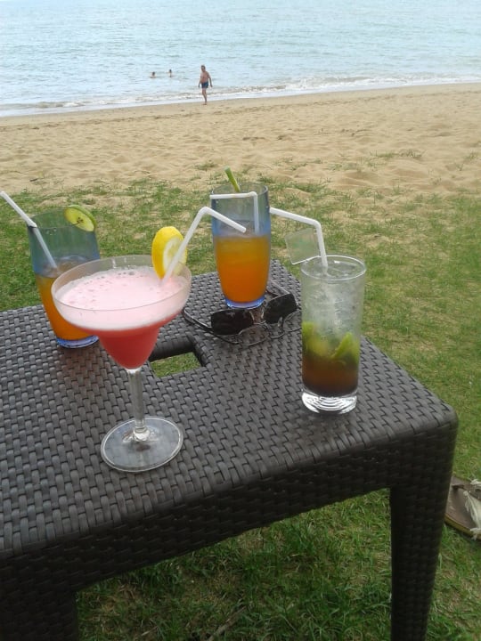 Bar mit Strand La Flora Khao Lak