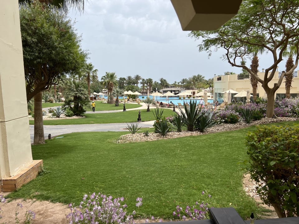 Gartenanlage Steigenberger ALDAU Beach Hotel