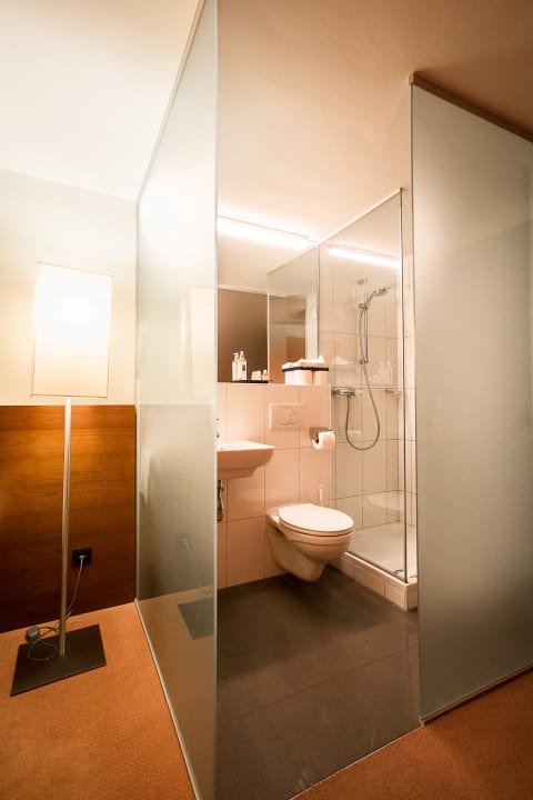 Zimmer SONNE_1806, Hotel am Campus Dornbirn