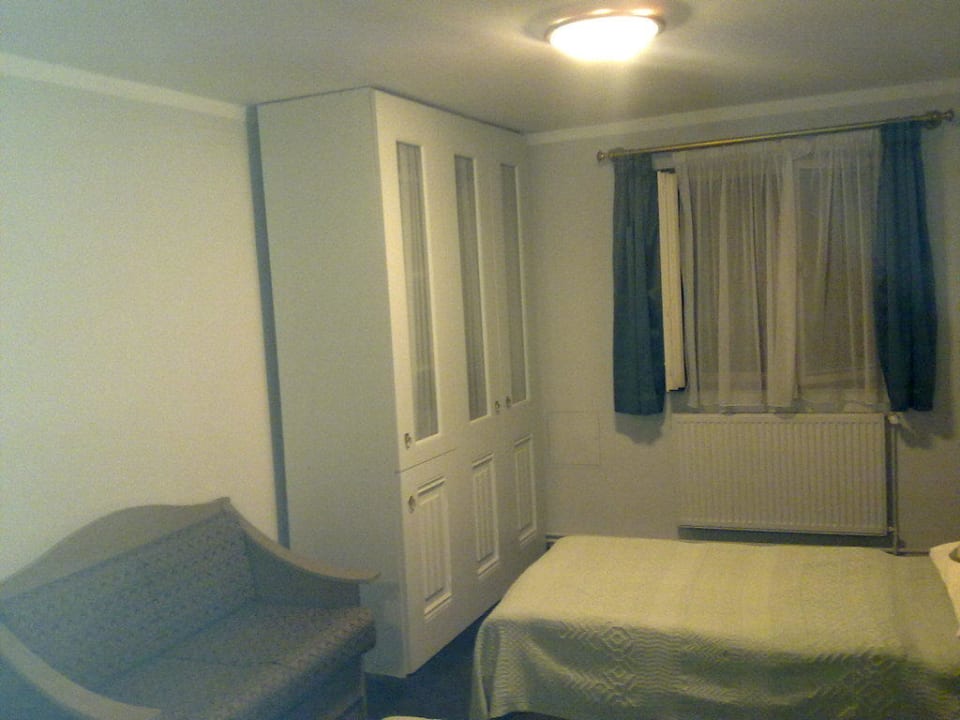 Место для ребенка  Hotel Salvador