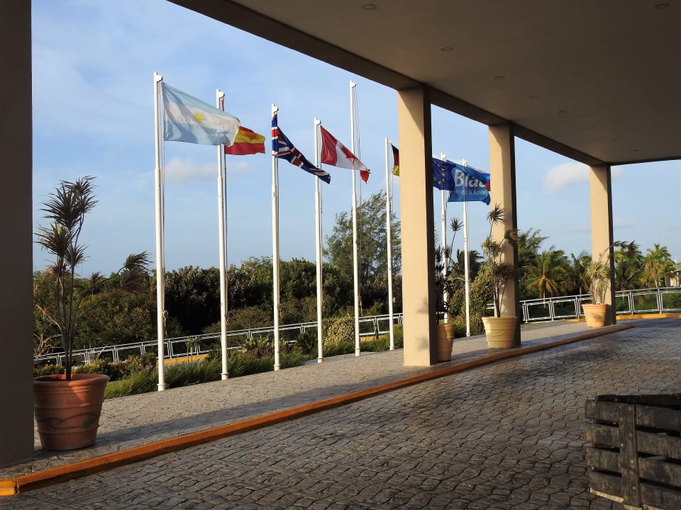 Außenansicht Blau varadero - Adults only