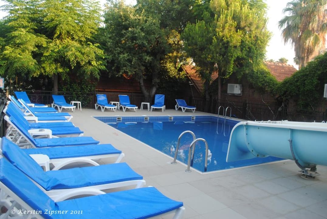 Pool Can Garden Beach