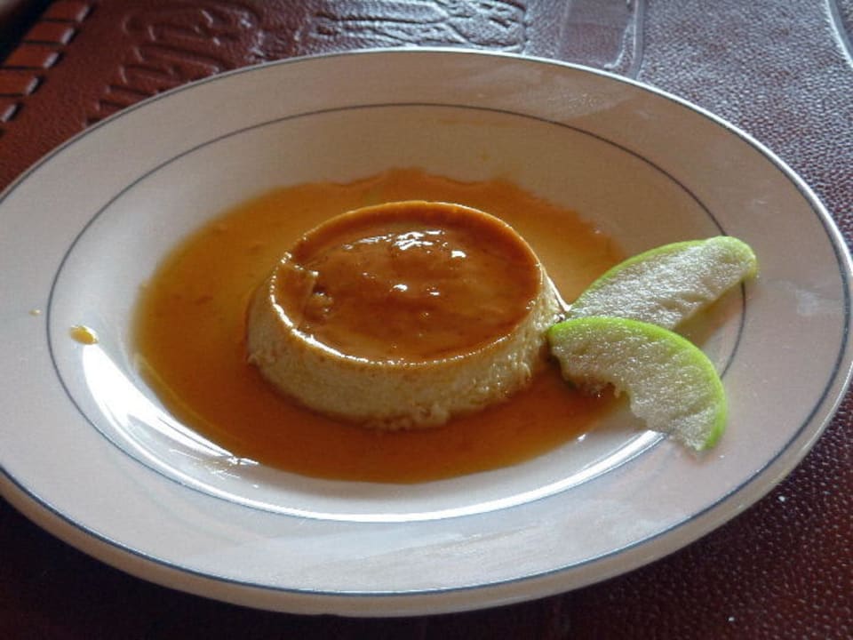 Lecker Nachtisch Kilima Safari Camp