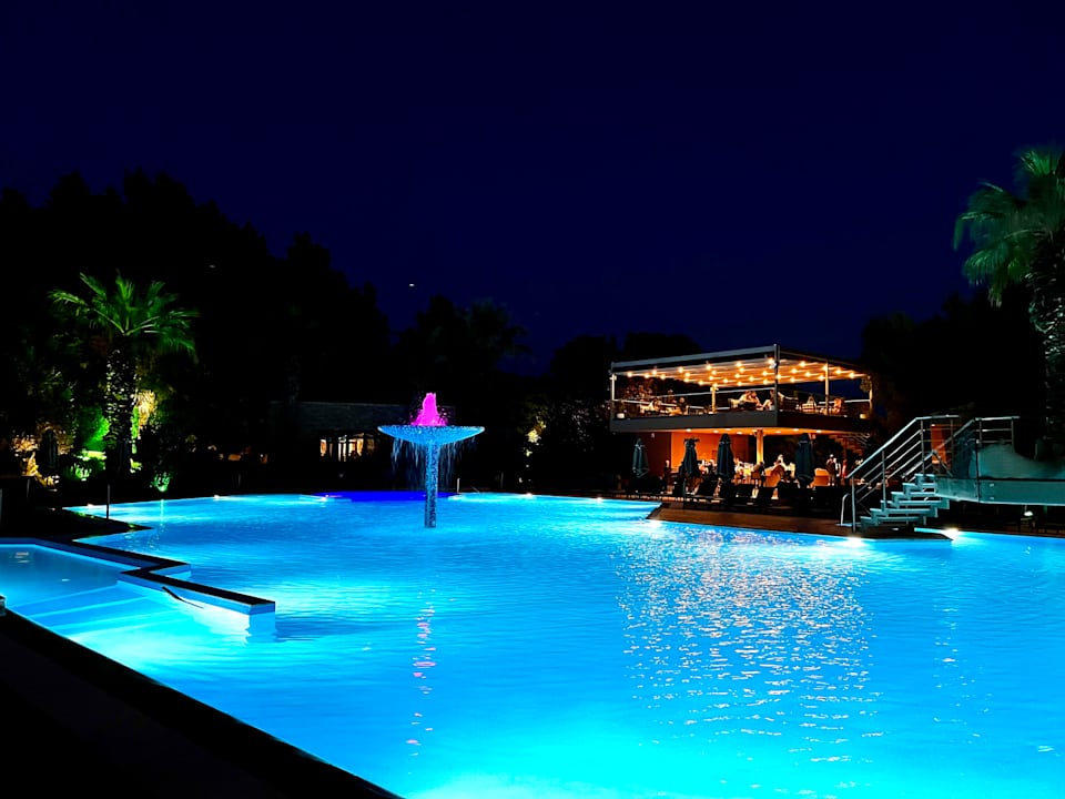 Pool Poseidon Hotel Sea Resort
