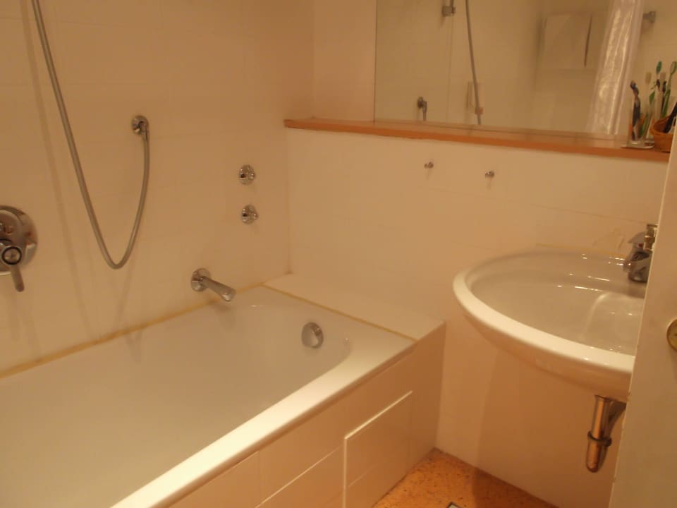 Badezimmer HYPERION Hotel Garmisch-Partenkirchen