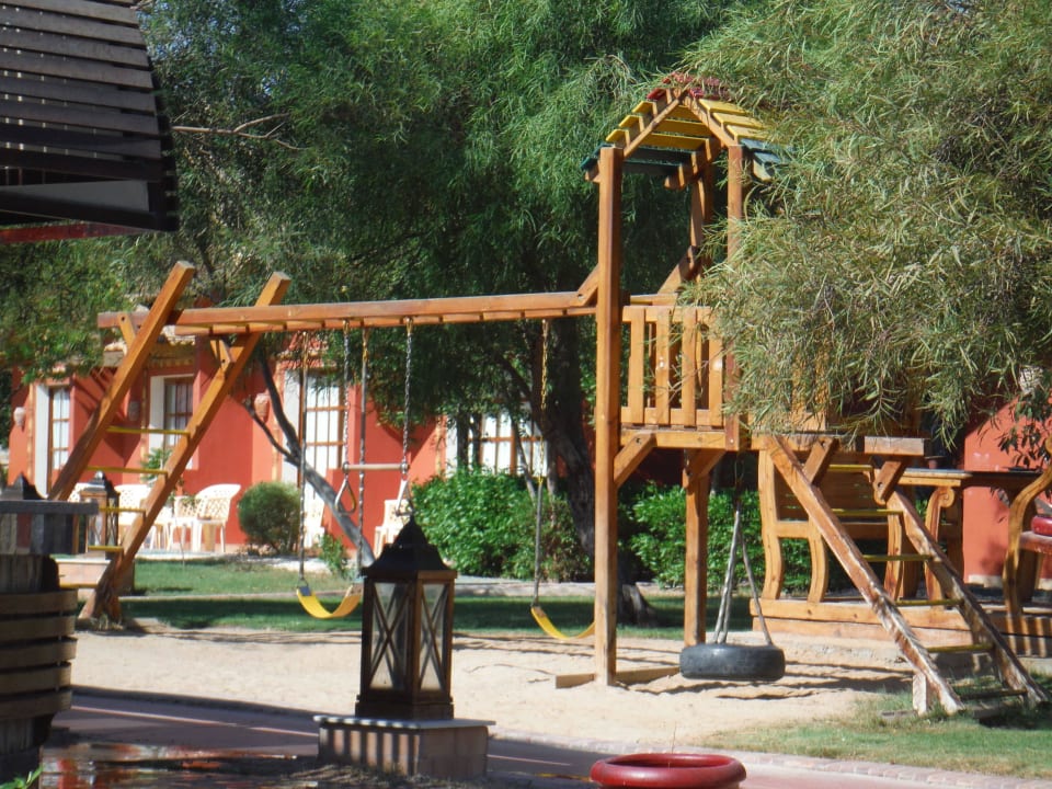 Spielplatz bei der La Veranda Pickalbatros Jungle Aqua Park Resort - Neverland Hurghada