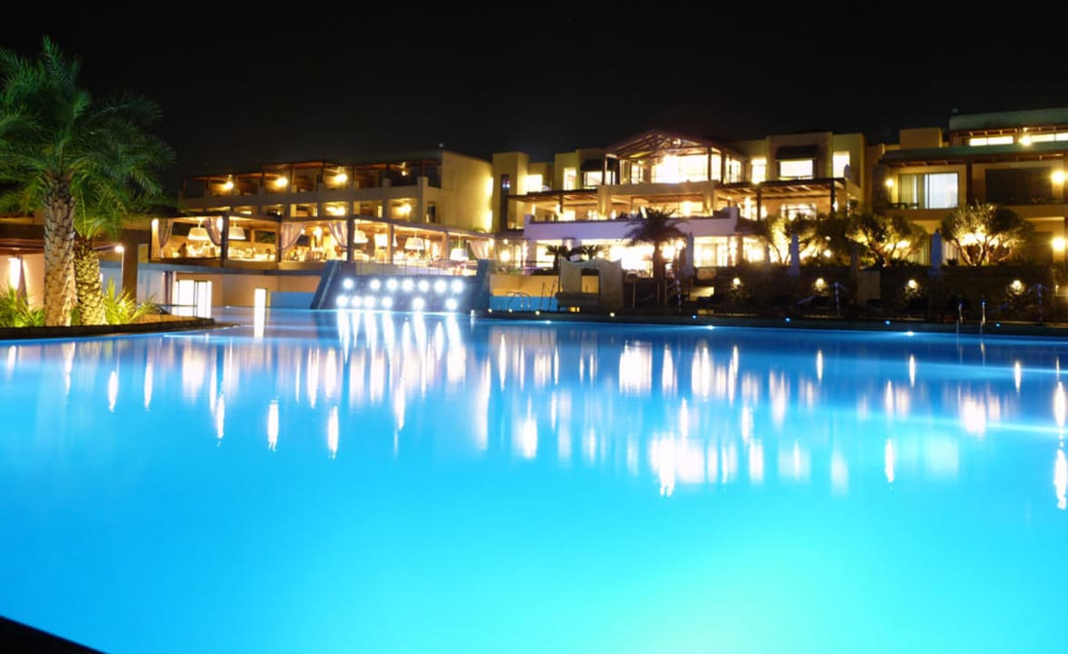 Hotel bei Nacht Aquagrand Artistic Luxury Beach Resort - Adults only