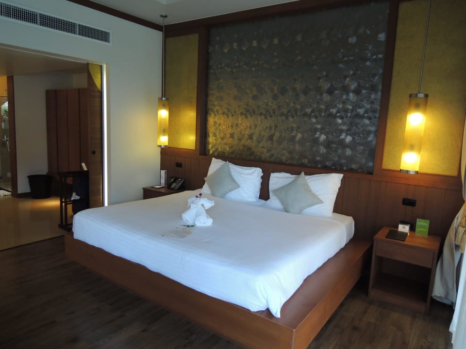 Bett ananea Beyond Khaolak