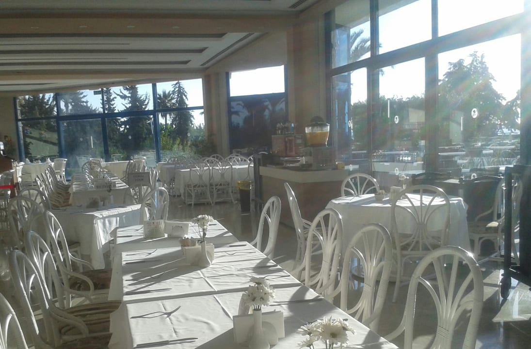 Gastro Mirage Park Resort
